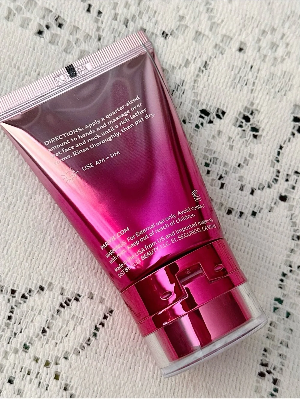 New Parivie That's Radiant Daily Purifying Cleanser Mini 1.7 Oz Face Wash BHA